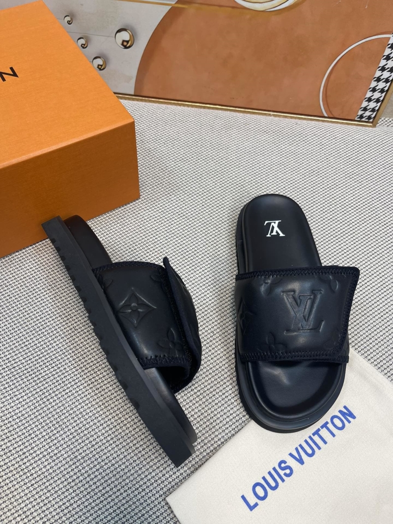 Louis Vuitton Slippers